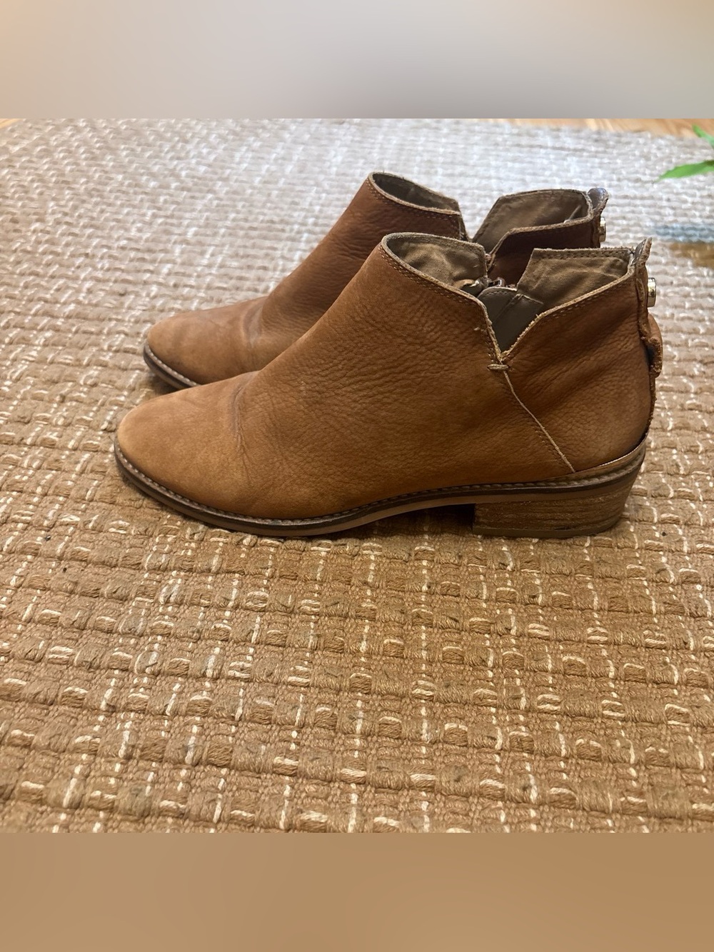 Steve Madden Brown Leather Chukka Booties